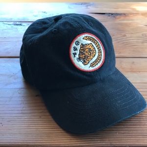 P & co tiger dad cap